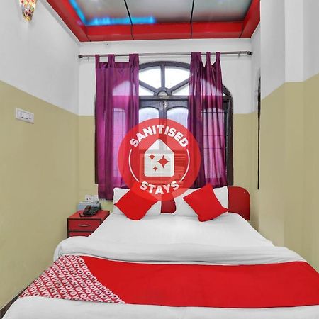 Oyo 82407 K Shree Guest House Waranasi Zewnętrze zdjęcie