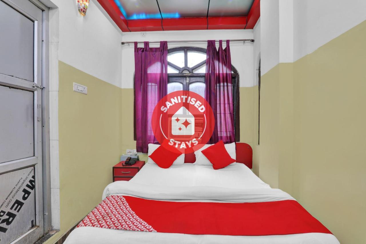 Oyo 82407 K Shree Guest House Waranasi Zewnętrze zdjęcie