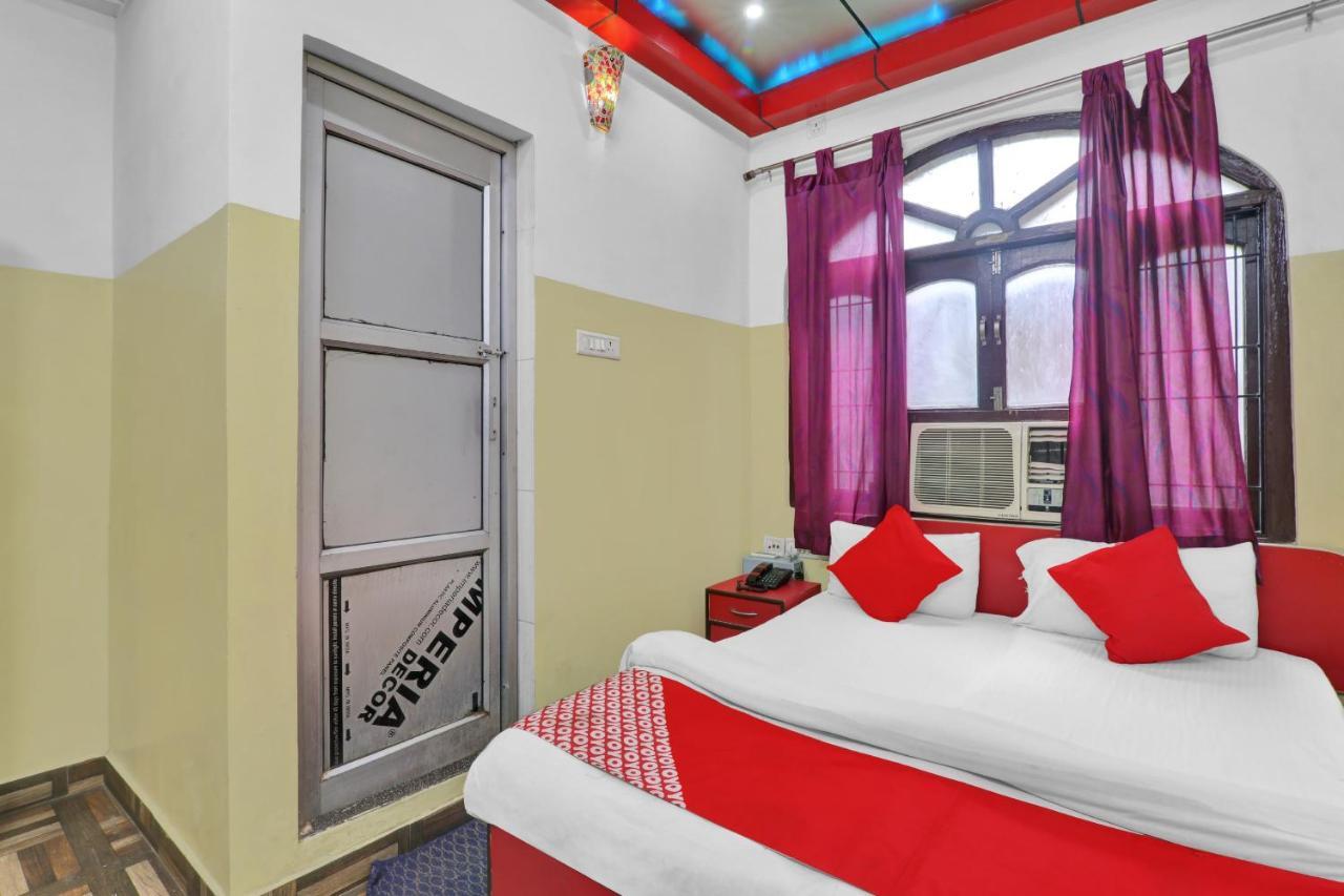 Oyo 82407 K Shree Guest House Waranasi Zewnętrze zdjęcie