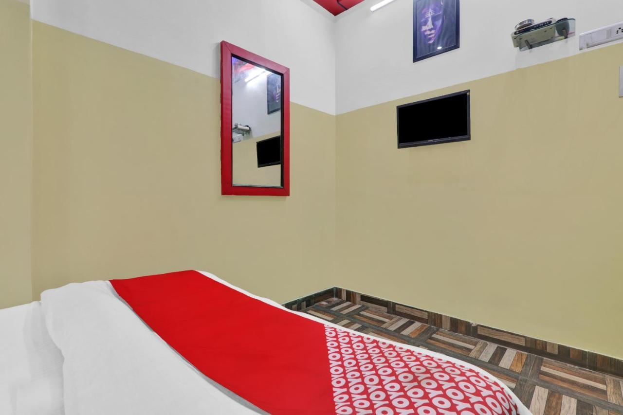Oyo 82407 K Shree Guest House Waranasi Zewnętrze zdjęcie