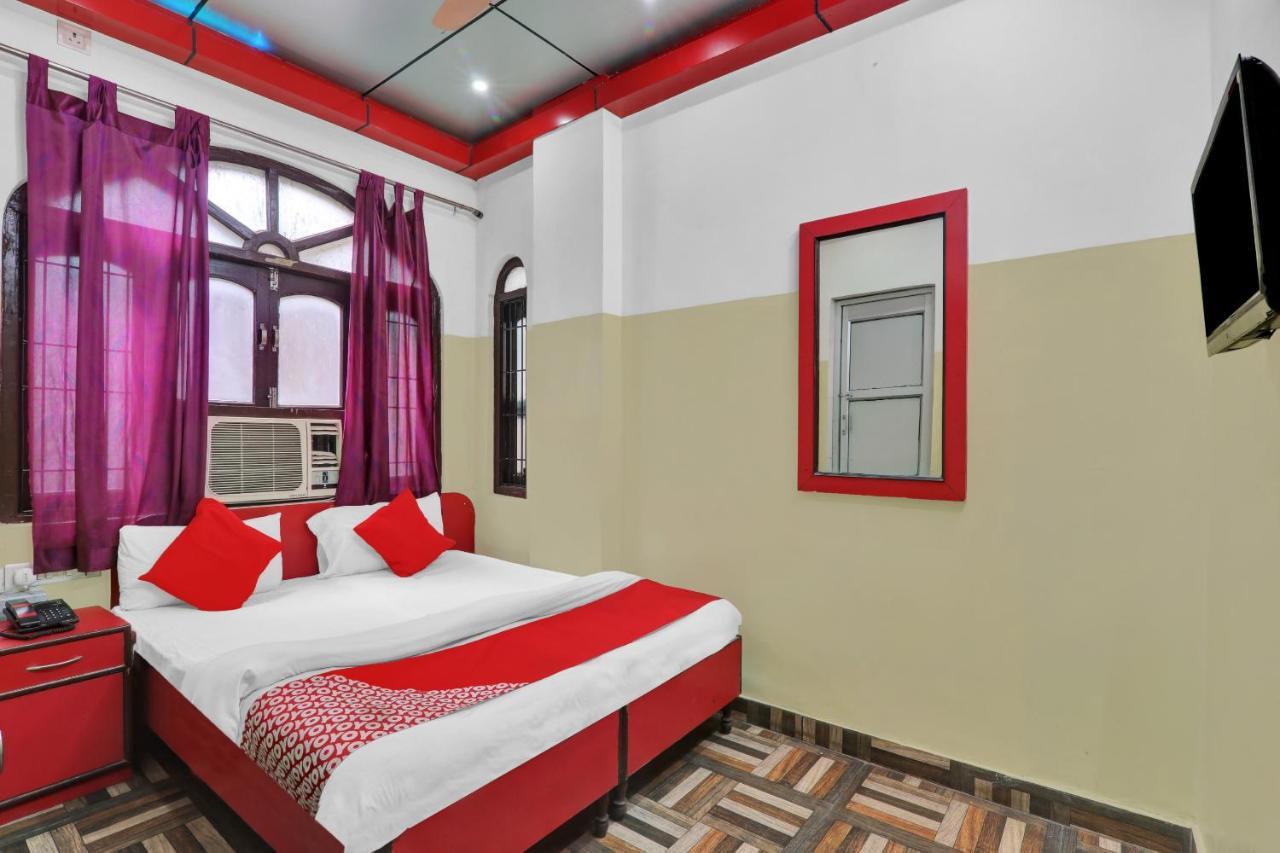 Oyo 82407 K Shree Guest House Waranasi Zewnętrze zdjęcie