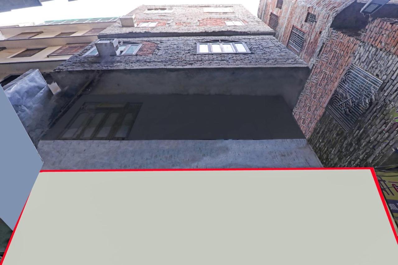 Oyo 82407 K Shree Guest House Waranasi Zewnętrze zdjęcie